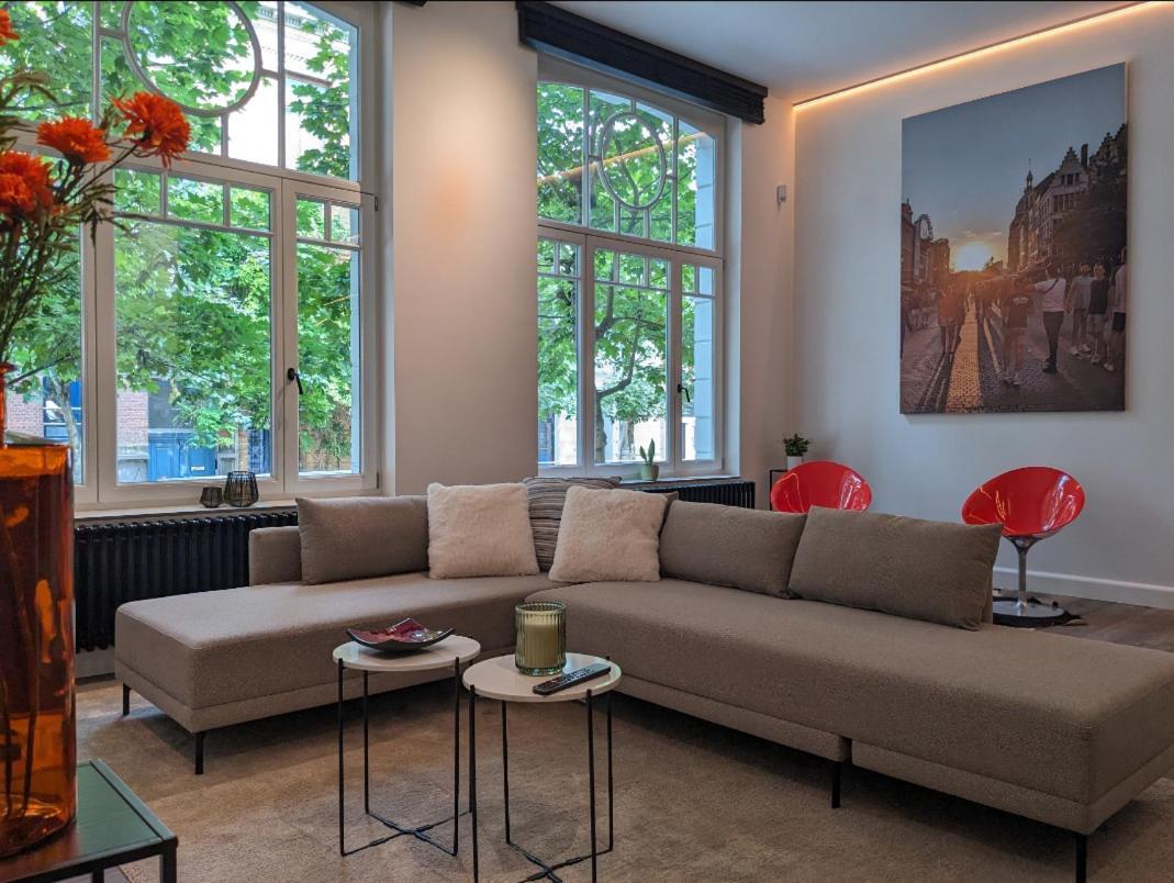 Luxe En Authenticiteit Apartment Antwerp Luaran gambar